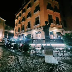 Plaza Nueva Apartment Granada
